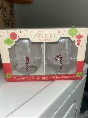 The Ardon collection floating Christmas  Candy Cane Stemless Wine Glasses new